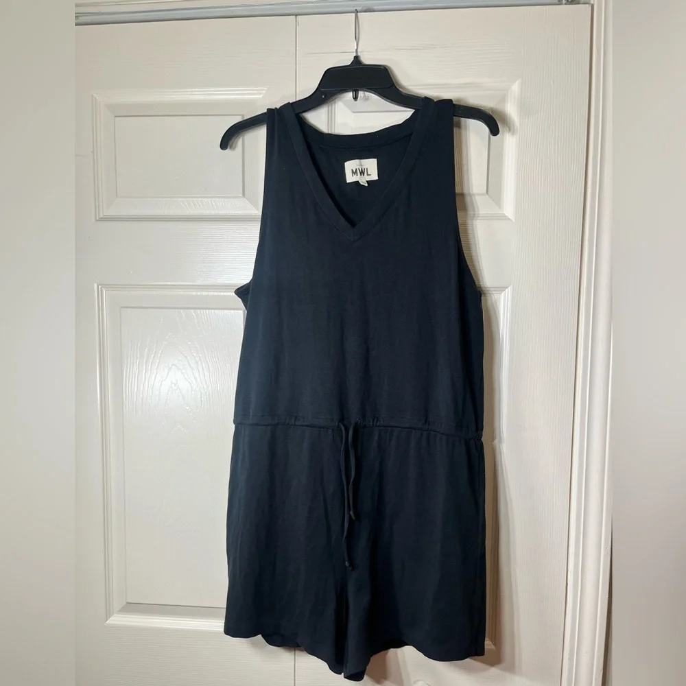 MWL by Madewell Women's Breeze Black Drawstring‎ Romper Size Medium
